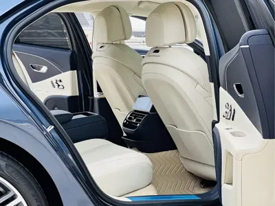 Bentley Flying Spur PHEV 2022, 29000 км, за 285162.22 USD - фото 7