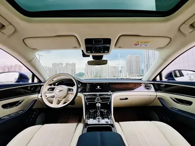 Bentley Flying Spur PHEV 2022, 29000 км, за 285162.22 USD - фото 8