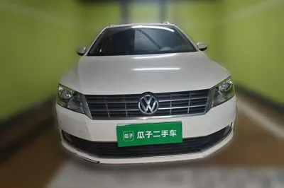 Volkswagen Gran Lavida 2013, 144500 км, за 4584 USD