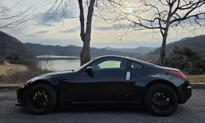 Nissan 350Z 2003, 193000 км, за 10856.14 USD