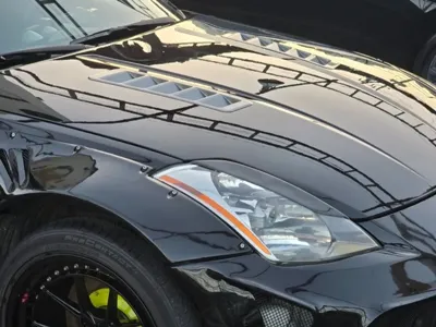Nissan 350Z 2003, 193000 км, за 10856.14 USD