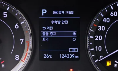 Hyundai Venue 2020, 124339 км, за 7548.9 USD - фото 16