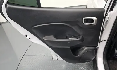 Hyundai Venue 2020, 124339 км, за 7548.9 USD - фото 25