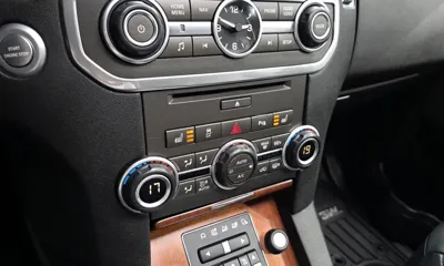 Land Rover Discovery 2015, 157298 км, за 14886.56 USD - фото 13