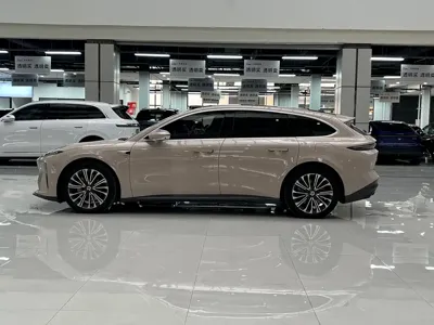 Nio ET5T 2024, 30000 км, за 20481.21 USD