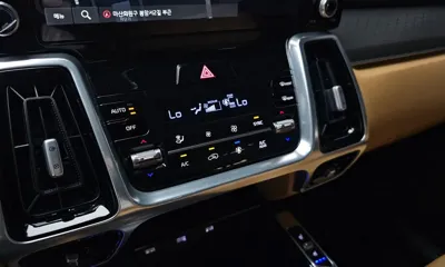 Kia Sorento 2021, 106796 км, за 15854.54 USD - фото 31