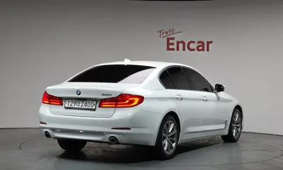 BMW 5-Series 2019, 82068 км, за 13981.88 USD