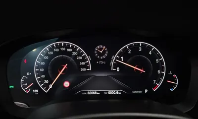BMW 5-Series 2019, 82068 км, за 13876.23 USD - фото 8