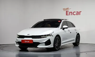 Kia K5 · 2020 год