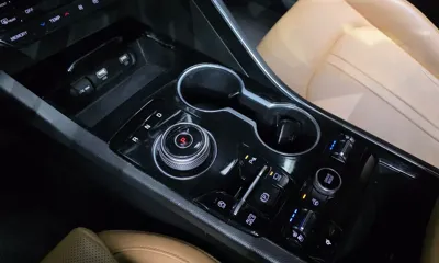 Kia K5 2020, 101242 км, за 12228.99 USD - фото 9