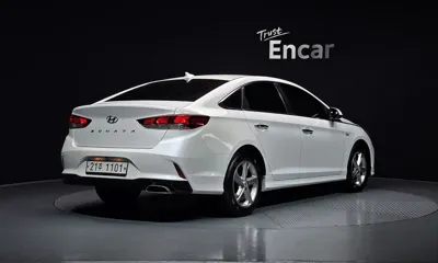 Hyundai Sonata 2018, 109462 км, за 5785.61 USD