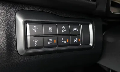KG_Mobility_Ssangyong TIBOLI 2022, 54521 км, за 7807.51 USD - фото 17