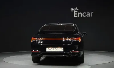 Hyundai Avante 2021, 113993 км, за 11330.33 USD