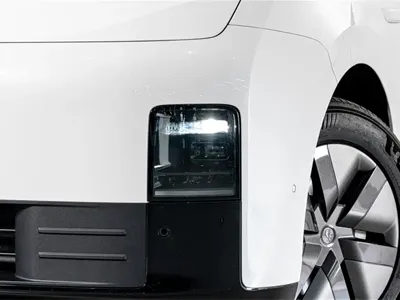 Li Auto Li MEGA 2025, 18500 км, за 70088.46 USD