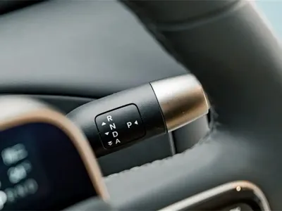 Li Auto Li MEGA 2025, 18500 км, за 70088.46 USD - фото 15