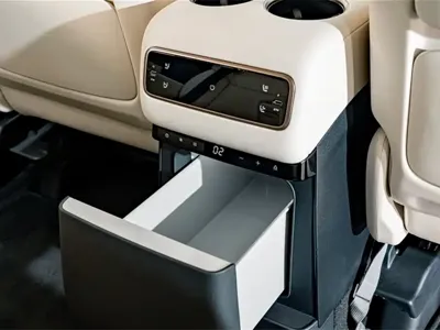 Li Auto Li MEGA 2025, 18500 км, за 70088.46 USD - фото 20