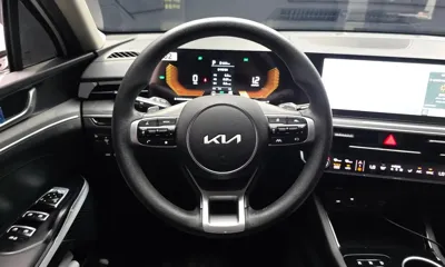 Kia K5 2024, 18227 км, за 17239.15 USD - фото 13