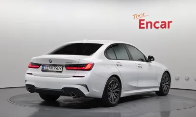 BMW 3-Series 2022, 29343 км, за 22909.28 USD
