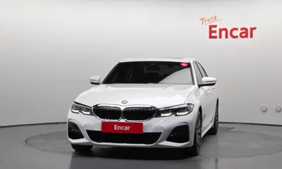 BMW 3-Series 2022, 29343 км, за 22909.28 USD