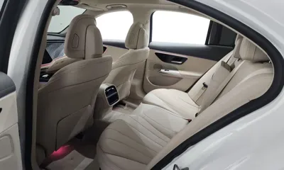 Mercedes-Benz E-Class 2024, 26940 км, за 43322.5 USD - фото 11