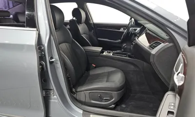 Hyundai Genesis 2016, 113050 км, за 7811.47 USD - фото 10