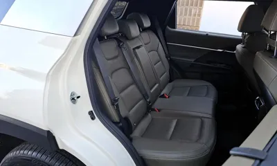 KG_Mobility_Ssangyong Torres 2023, 28348 км, за 14009.47 USD - фото 12