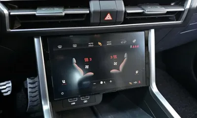 KG_Mobility_Ssangyong Torres 2023, 28348 км, за 14009.47 USD - фото 14