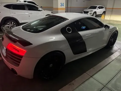 Audi R8 2015, 94750 км, за 42904.49 USD - фото 10