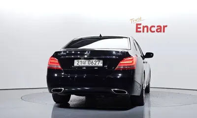 Hyundai Equus 2015, 140342 км, за 7205.19 USD