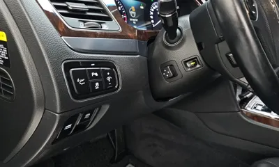 Hyundai Equus 2015, 140342 км, за 7205.19 USD - фото 27