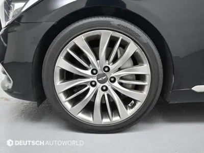 Genesis G80 2017, 159357 км, за 7947.01 USD