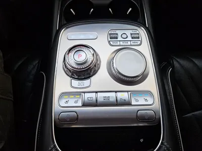 Genesis G90 2022, 57702 км, за 49153.21 USD - фото 10