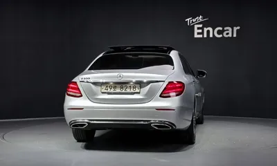 Mercedes-Benz E-Class 2017, 150313 км, за 11395.45 USD