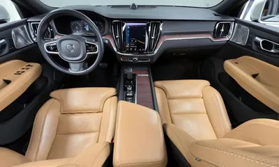 Volvo V60 2021, 58005 км, за 23730.85 USD - фото 7