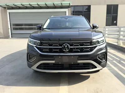 Volkswagen Tayron 2023, 38700 км, за 26381.43 USD
