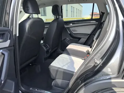 Volkswagen Tayron 2023, 38700 км, за 26381.43 USD