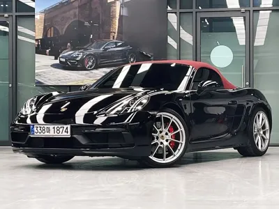 Porsche 718 · 2024 год
