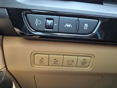 Kia Canival 2021, 21725 км, за 18248.65 USD - фото 11