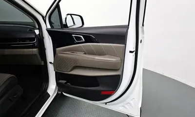 Kia Canival 2025, 23364 км, за 24637.58 USD - фото 24