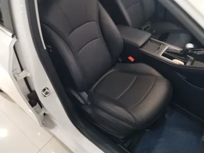 Roewe i5 2023, 7100 км, за 8465 USD - фото 21