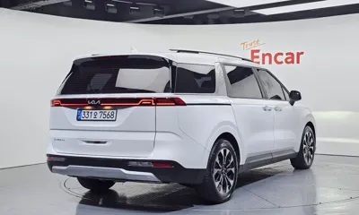 Kia Canival 2023, 51223 км, за 17509.08 USD
