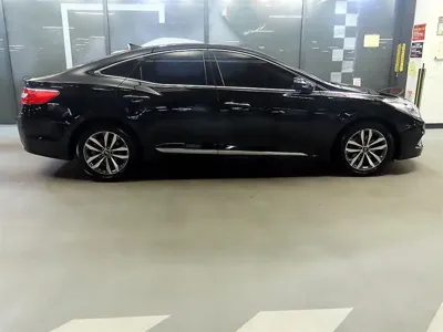Hyundai Grandeur 2012, 90420 км, за 3235.62 USD - фото 3