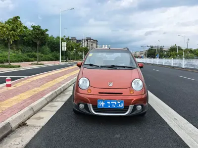 Baojun Spark 2014, 43000 км, за 1298.52 USD