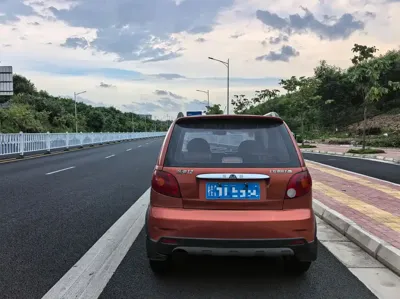 Baojun Spark 2014, 43000 км, за 1298.52 USD