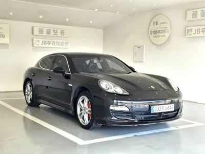 Porsche Panamera 2010, 217000 км, за 5759.41 USD