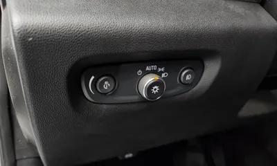 ChevroletGMDaewoo Traverse 2021, 55358 км, за 13787.44 USD - фото 14