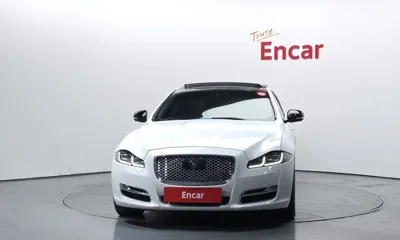 Jaguar XJ 2016, 55151 км, за 14866.2 USD