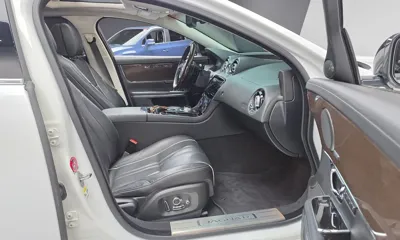 Jaguar XJ 2016, 55151 км, за 14866.2 USD - фото 10