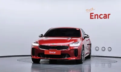 Kia Stinger 2020, 45365 км, за 13121.96 USD