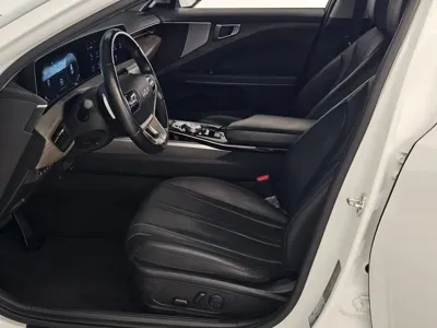 Kia K8 2022, 58900 км, за 11027.96 USD